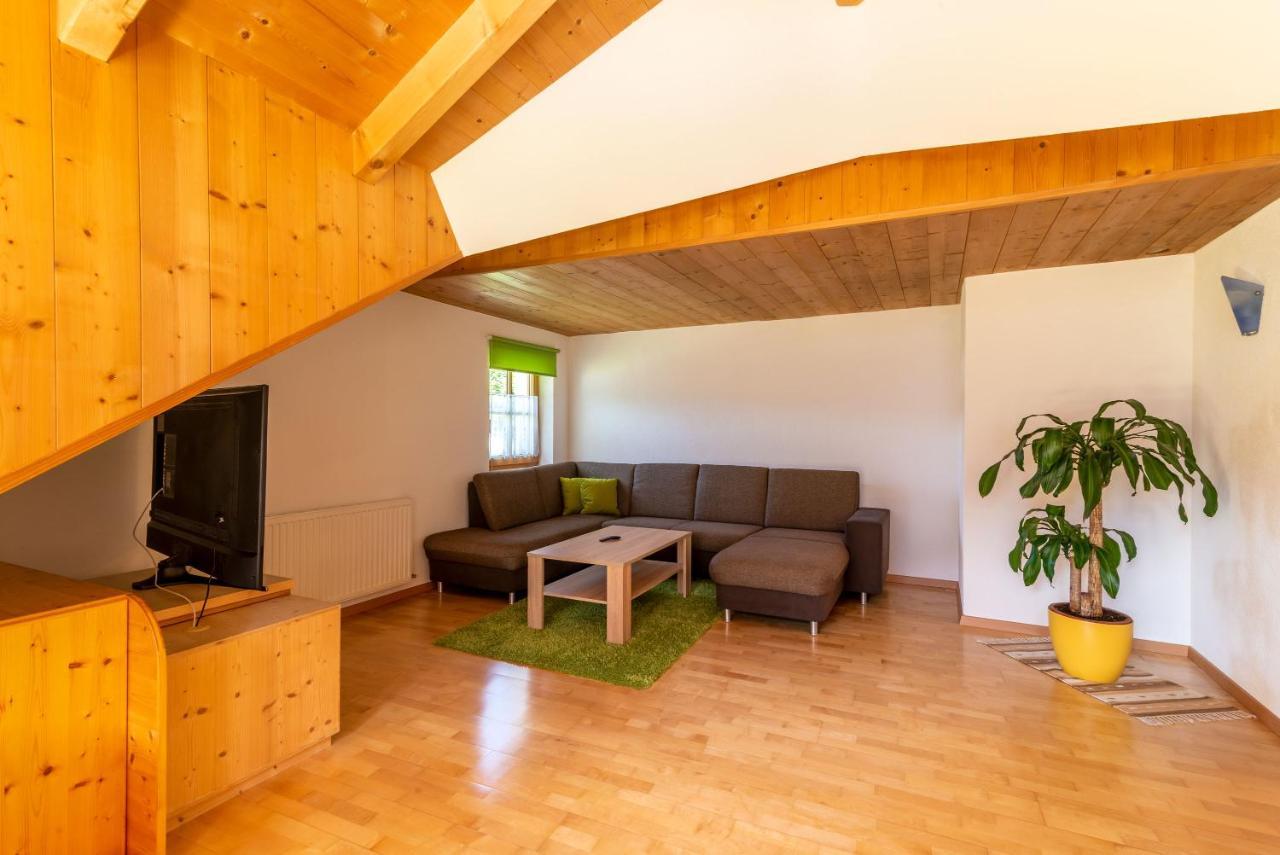 Haus St. Bernard Apartamento Pettneu am Arlberg Exterior foto